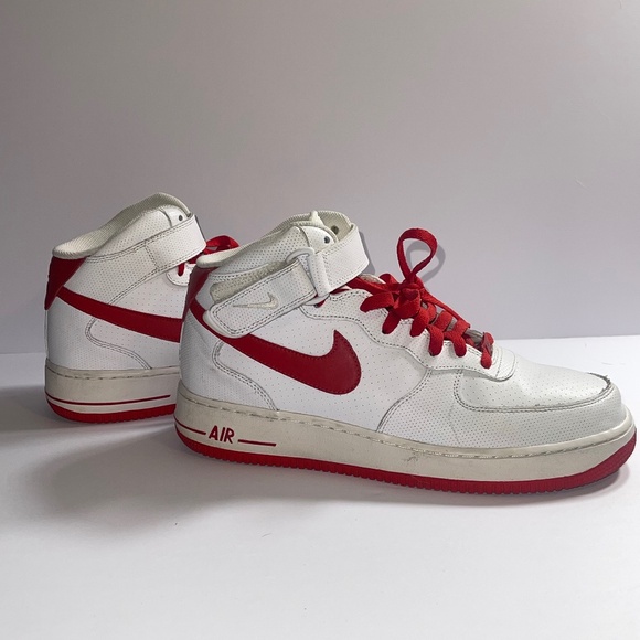 NIKE‎ AIR FORCE 1 MID '07  - Size 10 White/Red Jordan - Picture 1 of 4
